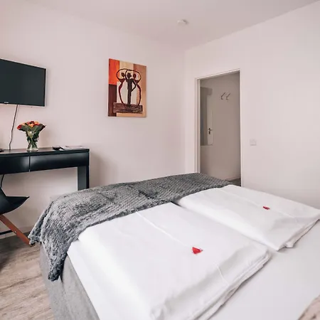 International Am Theater Hotel 3*
